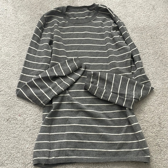 Theory Wool Blend Sweater - Picture 1 of 5